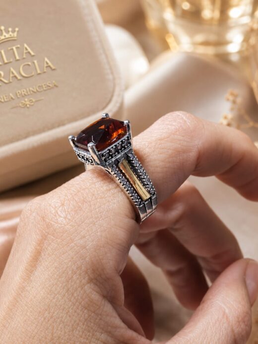 ANILLO CON PIEDRA AM